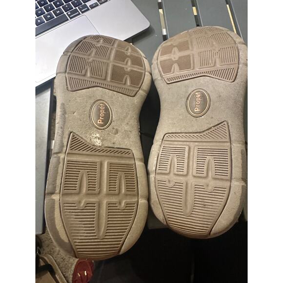 Propet Brown men’s lace up suede leather shoes 10.5 - Picture 11 of 14